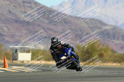 media/Mar-12-2022-SoCal Trackdays (Sat) [[152081554b]]/Turn 14 (10am)/